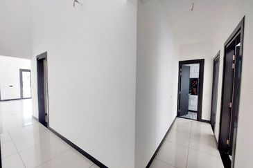 Hevea Elmina Gardens