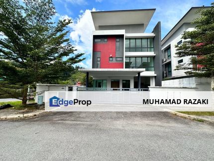 CORNER LOT 3 Storey ZL Bungalow, Perdana Height Seksyen 10 Shah Alam, Selangor, Shah Alam