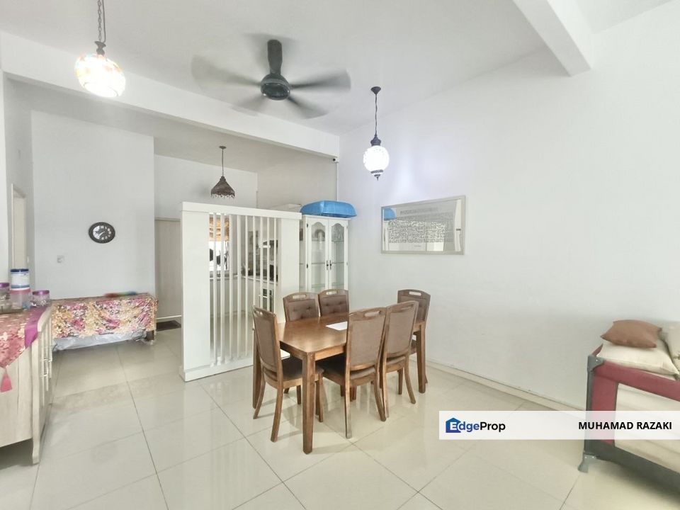 Taman Cahaya Alam U12 Shah Alam, 2.5 Storey Terrace House 5Bedroom 4Bath, Selangor, Shah Alam