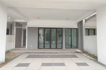 Pentas 2 @ Alam Impian