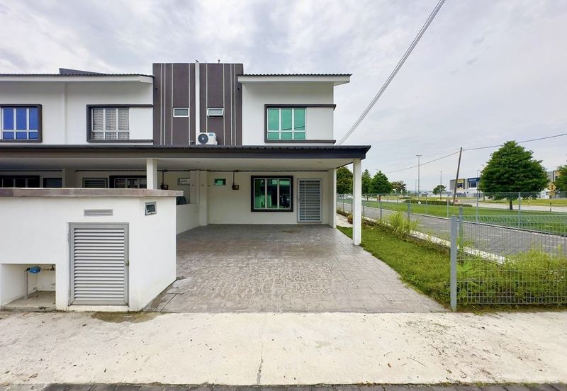 Puncak Alam Irama Perdana LBS, End Lot Double Storey Terrace House For Sale