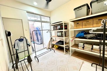 Alam Suria, Puncak Alam, Double Storey Superlink For Sale - Double Frontage House