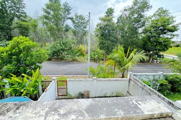 Alam Suria, Puncak Alam, Double Storey Superlink For Sale - Double Frontage House