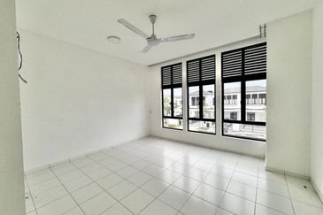 Puncak Alam, Graham Garden Eco Grandeur (4Bedroom) For Sale. Cheapest Price Offer!