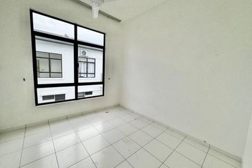 Puncak Alam, Graham Garden Eco Grandeur (4Bedroom) For Sale. Cheapest Price Offer!