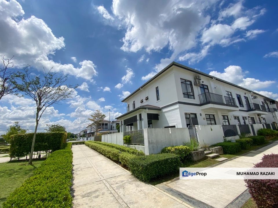 Graham Garden, Eco Grandeur, Puncak Alam - End Lot with Patio, Double Storey For Sale (Fully Furnished & Near To Surau), Selangor, Bandar Puncak Alam