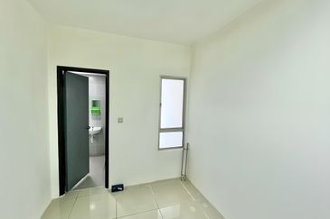 Irama Perdana LBS, Puncak Alam, Double Storey Terrace House For Sale