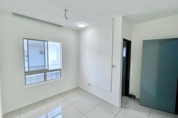 Irama Perdana LBS, Puncak Alam, Double Storey Terrace House For Sale