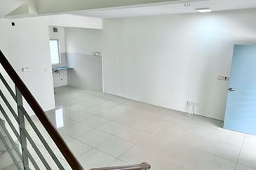 Irama Perdana LBS, Puncak Alam, Double Storey Terrace House For Sale