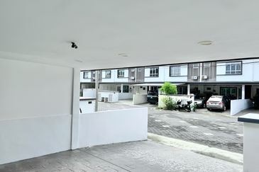 Irama Perdana LBS, Puncak Alam, Double Storey Terrace House For Sale