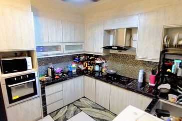 Bayu Suria, Puncak Alam, Corner Lot Semi-D Cluster For Sale, Extra 20ft Side Land!