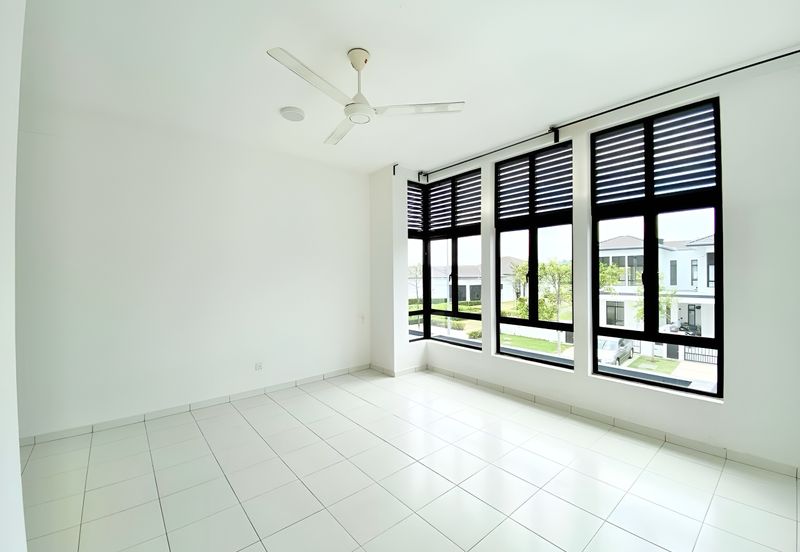 Graham Garden (4Bedroom), Eco Grandeur, Puncak Alam Double Storey Terrace House For Sale. Dekat dengan Surau & Gym!