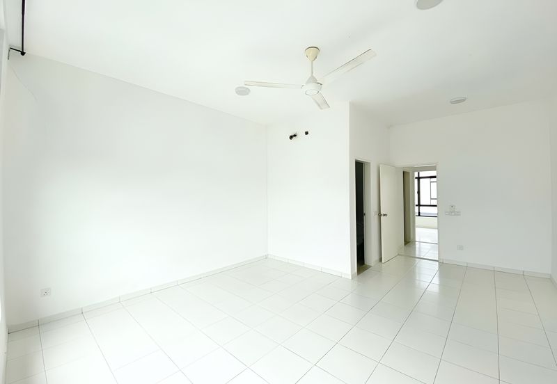 Graham Garden (4Bedroom), Eco Grandeur, Puncak Alam Double Storey Terrace House For Sale. Dekat dengan Surau & Gym!