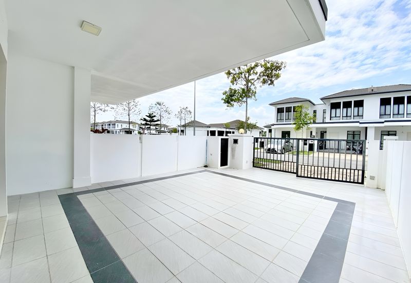 Graham Garden (4Bedroom), Eco Grandeur, Puncak Alam Double Storey Terrace House For Sale. Dekat dengan Surau & Gym!