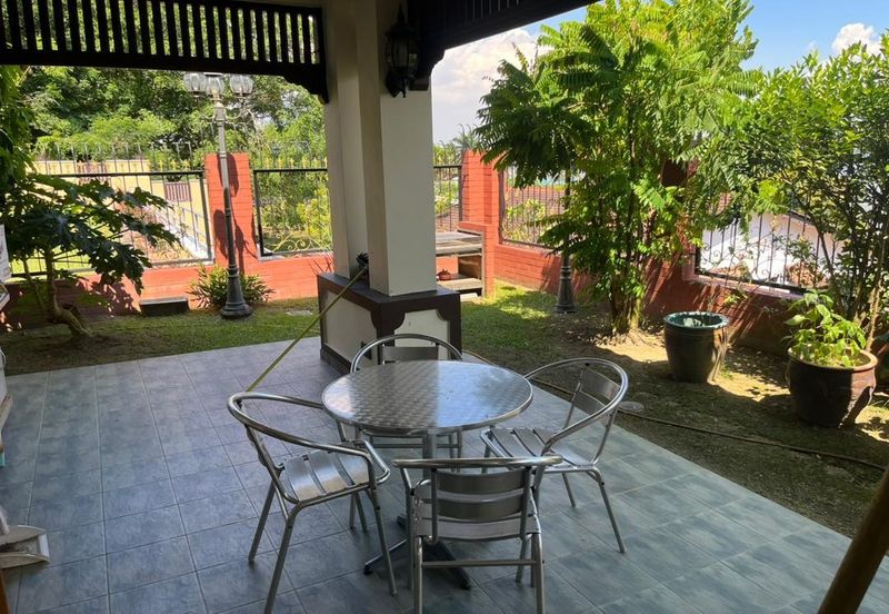 Stulang Laut / Darat