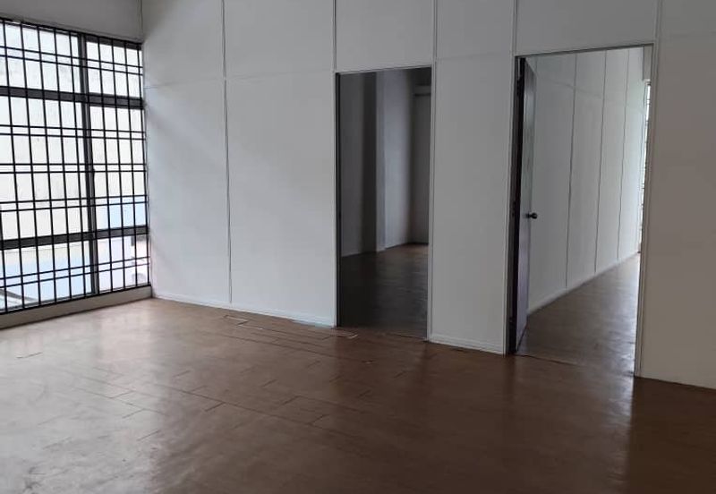 Famous Area Taman Gaya with Renovated and set up Shoplot 