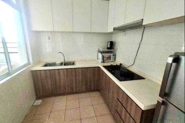 Golden Sands Seaview Residence