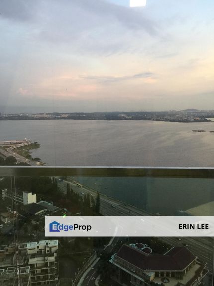 Seaview with Fully Furnished and high floor Unblocked , Johor, Johor Bahru