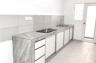 D'Carlton Seaview Residences (Seri Mega)