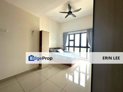 Big & New Paint Master Bedroom with fully furnished , Johor, Johor Bahru