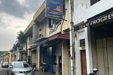 Kawasan Perindustrian Dewani