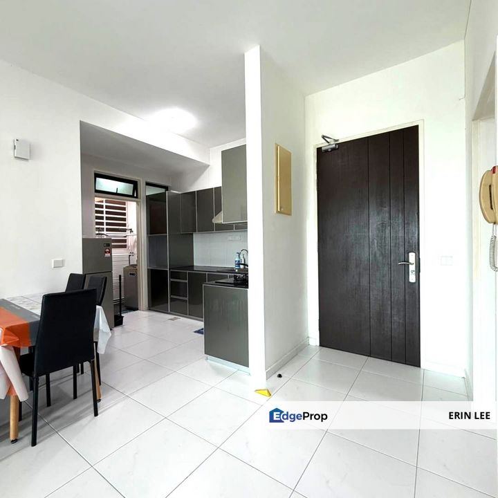 Mount Austin High Floor with Fully Furnished, Johor, Johor Bahru