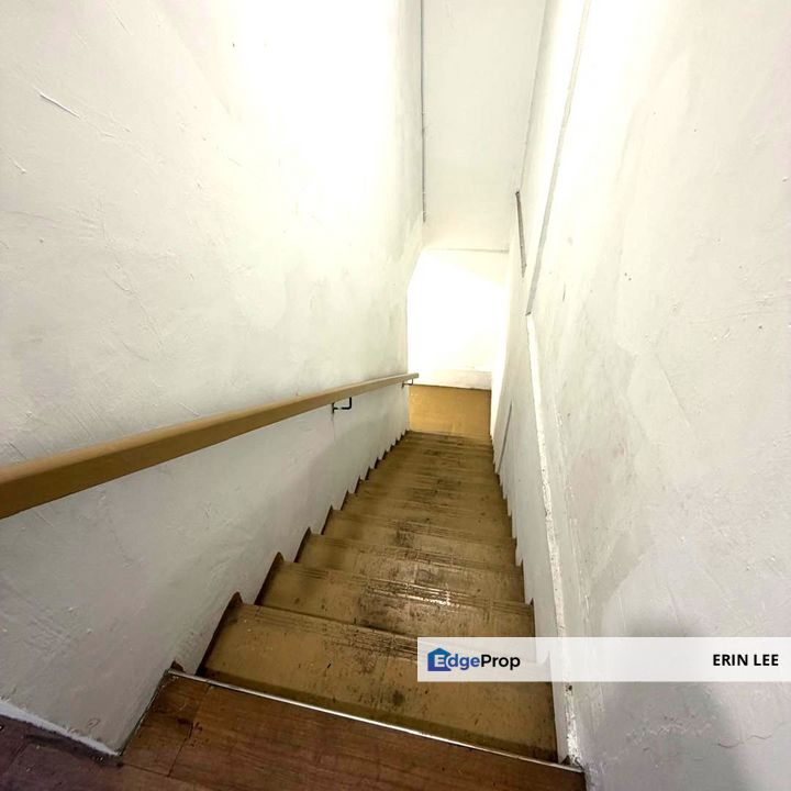 Super Nice Office Space with renovated, Johor, Johor Bahru