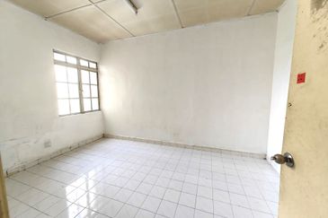 Tanjong Puteri Resort Apartment