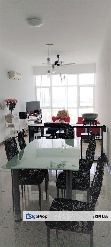 Seaview with Fully Furnished plus Rental, Johor, Johor Bahru