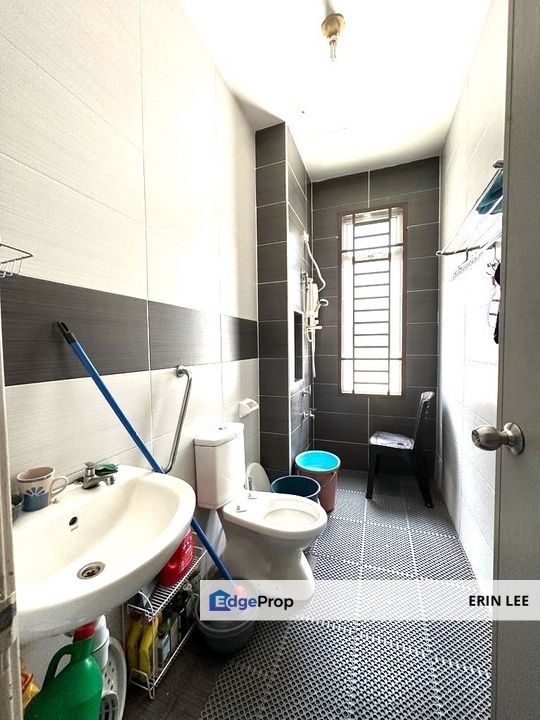Renovated Semi House with Seven Rooms Plus Rental Kempas Indah, Johor, Johor Bahru