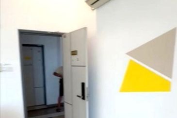 MANHATTAN @ Austin Heights