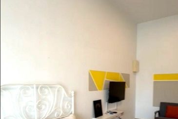 MANHATTAN @ Austin Heights