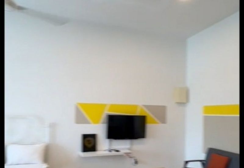 MANHATTAN @ Austin Heights