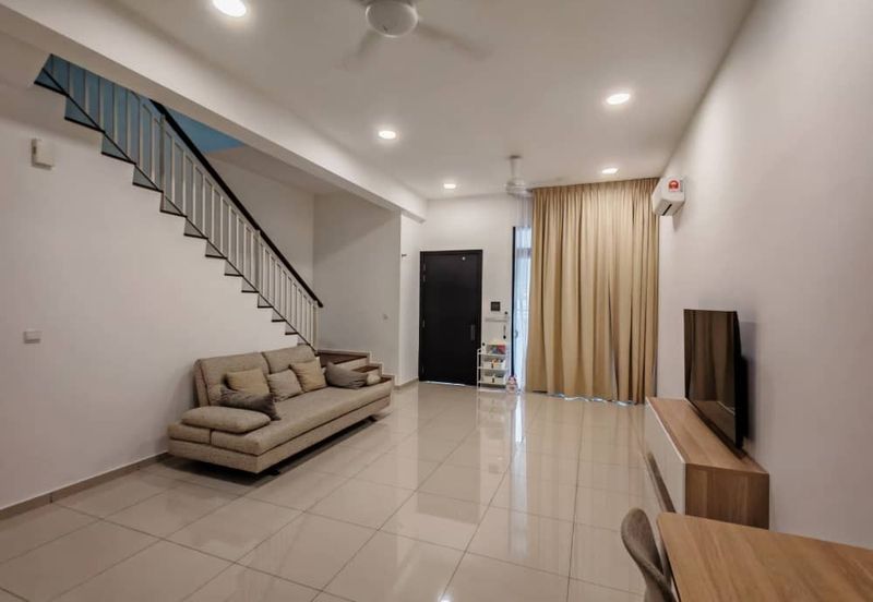 Horizon Hills Woodlands 7A Double storey Terrace house 