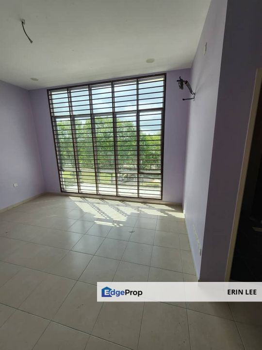 Renovated House Partially Extention with Well maintain , Johor, Masai