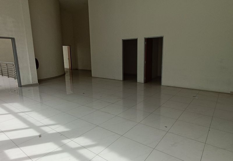 Semi Detached Big Space with Covered Factory 