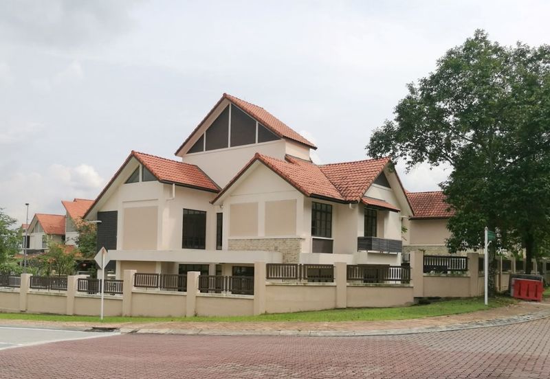 Bukit Jelutong