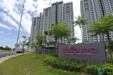 Dwiputra Residences