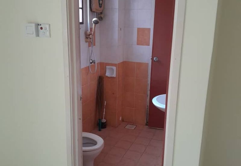 Taman Kinrara Seksyen 2