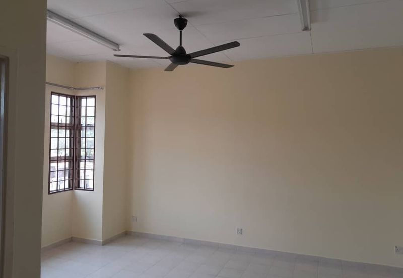 Taman Kinrara Seksyen 2