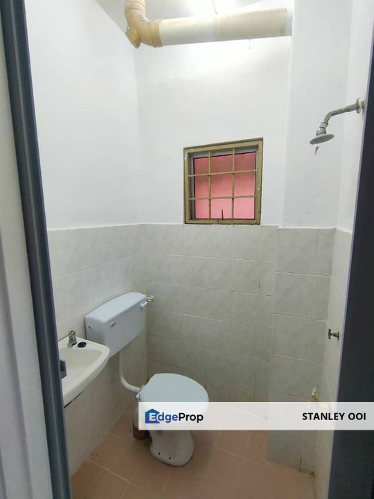 Kekwa Apartment @ Taman Putra Perdana, 1st Floor, Puchong, Selangor. For Sale , Selangor, Puchong