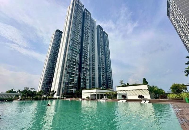 LakeFront Residence Cyberjaya