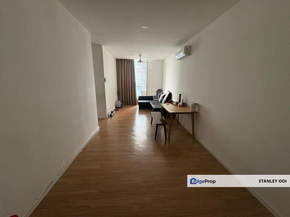 Lakefront Residence, Partially Furnished, 3 bedrooms, Cyberjaya, For Sale , Selangor, Cyberjaya