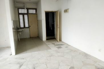 Kiambang Apartment, Taman Putra Perdana