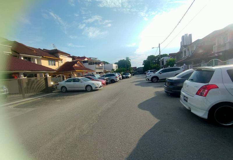 Taman Puchong Hartamas