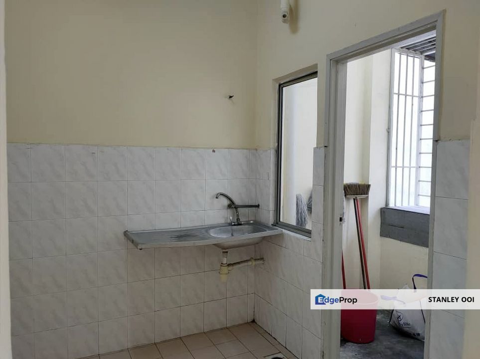 Taman Putra Perdana, Kekwa Apartment, 3rd Floor, Puchong , Selangor, Puchong