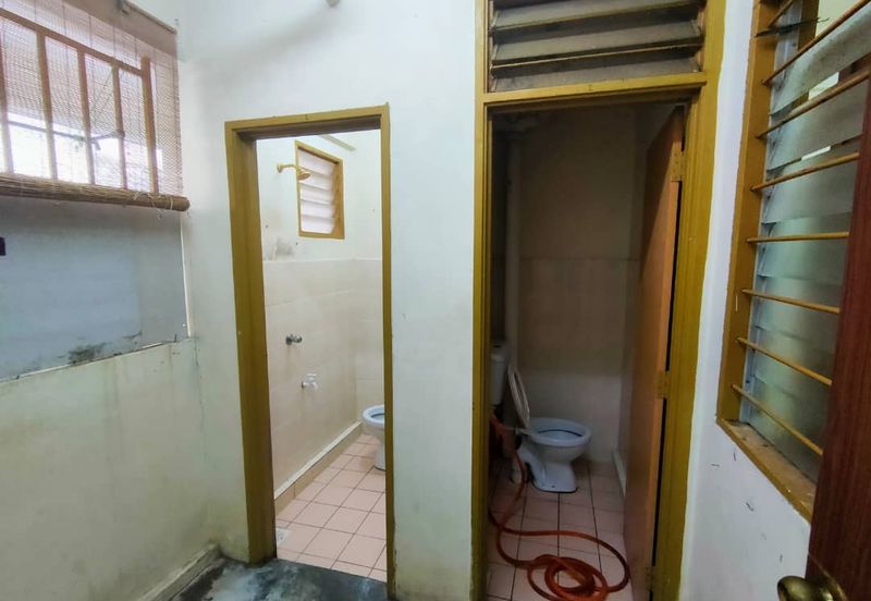 Flat Taman Segar Perdana