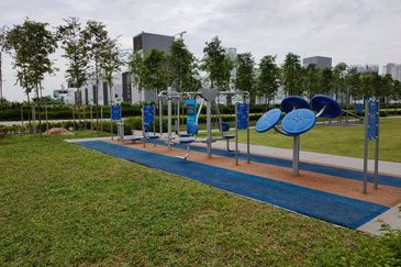 LakeFront Residence Cyberjaya