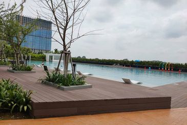LakeFront Residence Cyberjaya