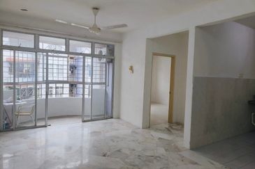 Kiambang Apartment, Taman Putra Perdana